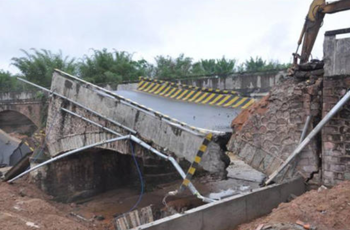 橋梁拆除建筑改造